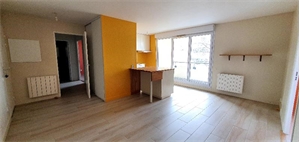 t3 à la location -   33000  BORDEAUX, surface 56 m2 location t3 - UBI477154793